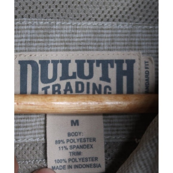 Duluth Trading Co Men's M Check Button Down Shirt Short Sleeve Cotton Outdoor - Picture 2 of 9